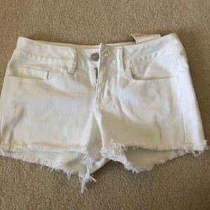 VICTORIA SECRET PINK WHITE JEAN SHORTS NEW